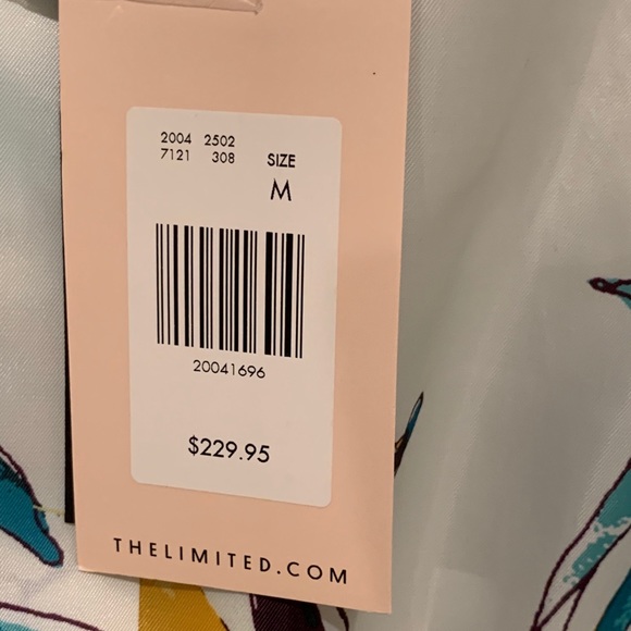 On Trend 2021 Are Trench Coats - Temporary $$ drop - Picture 14 of 16